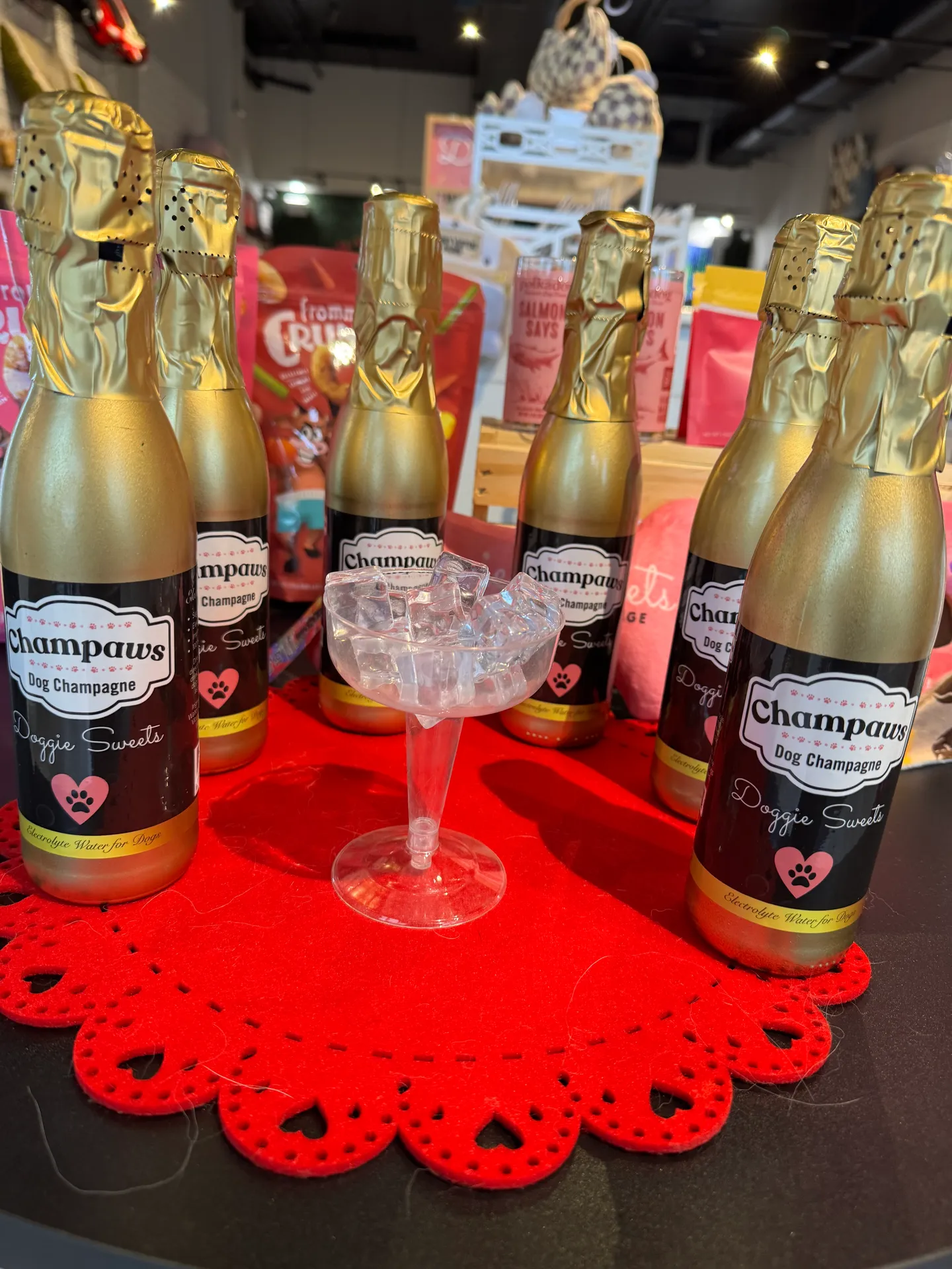 Image of Local Pet Event CAFE EVENT : Valentine's Dinner Nearby