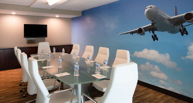 Images DoubleTree by Hilton Hotel & Suites Charleston Airport