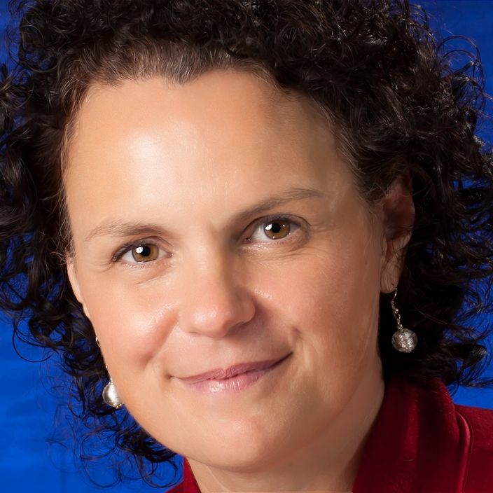 Terri Dickson headshot.