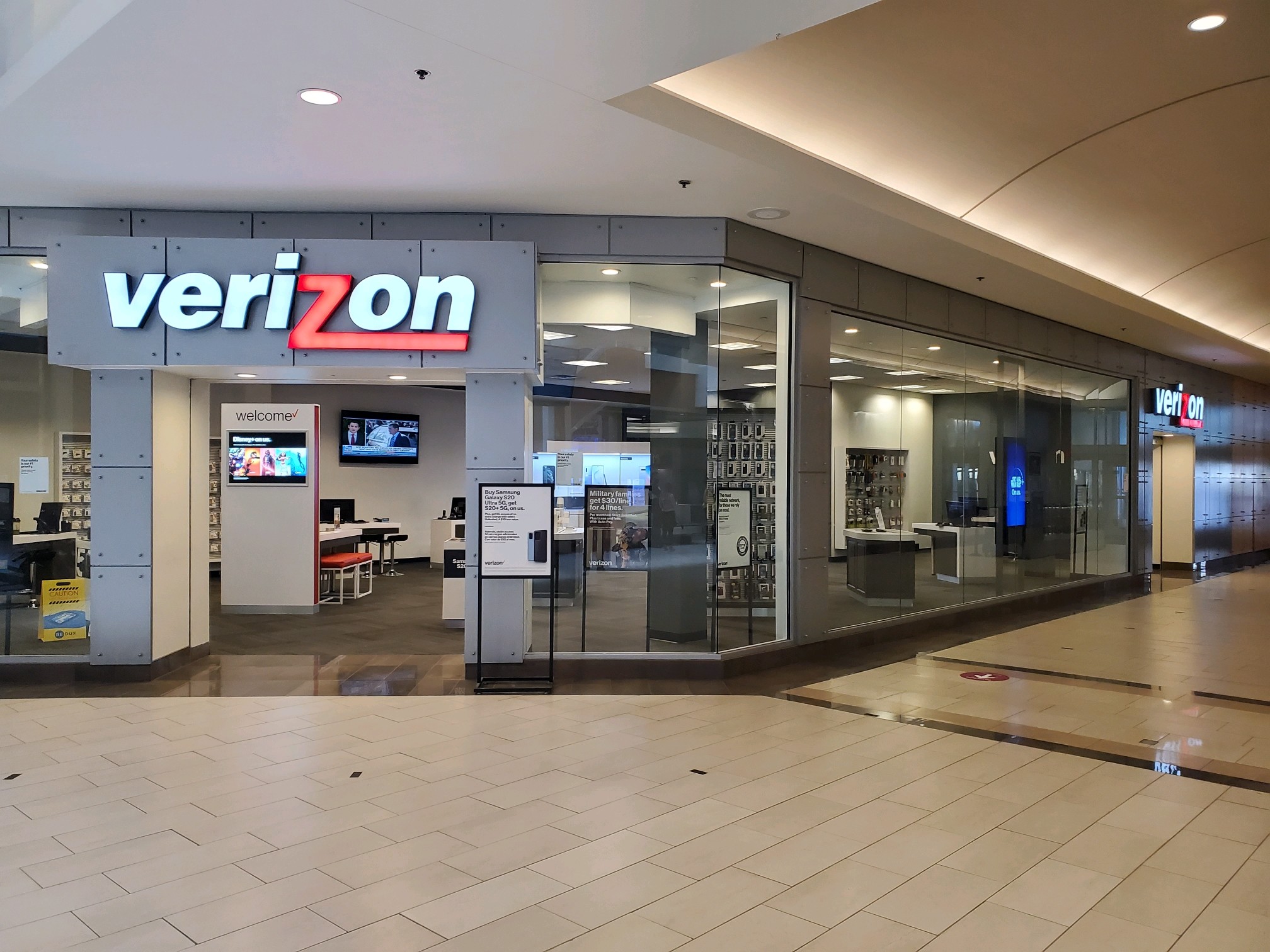 Verizon Authorized Retailer - Wireless Zone Photo