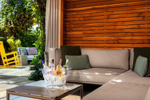 Images Kimpton Surfcomber Hotel by IHG