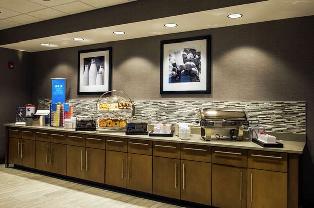 Images Hampton Inn & Suites Foxborough/Mansfield
