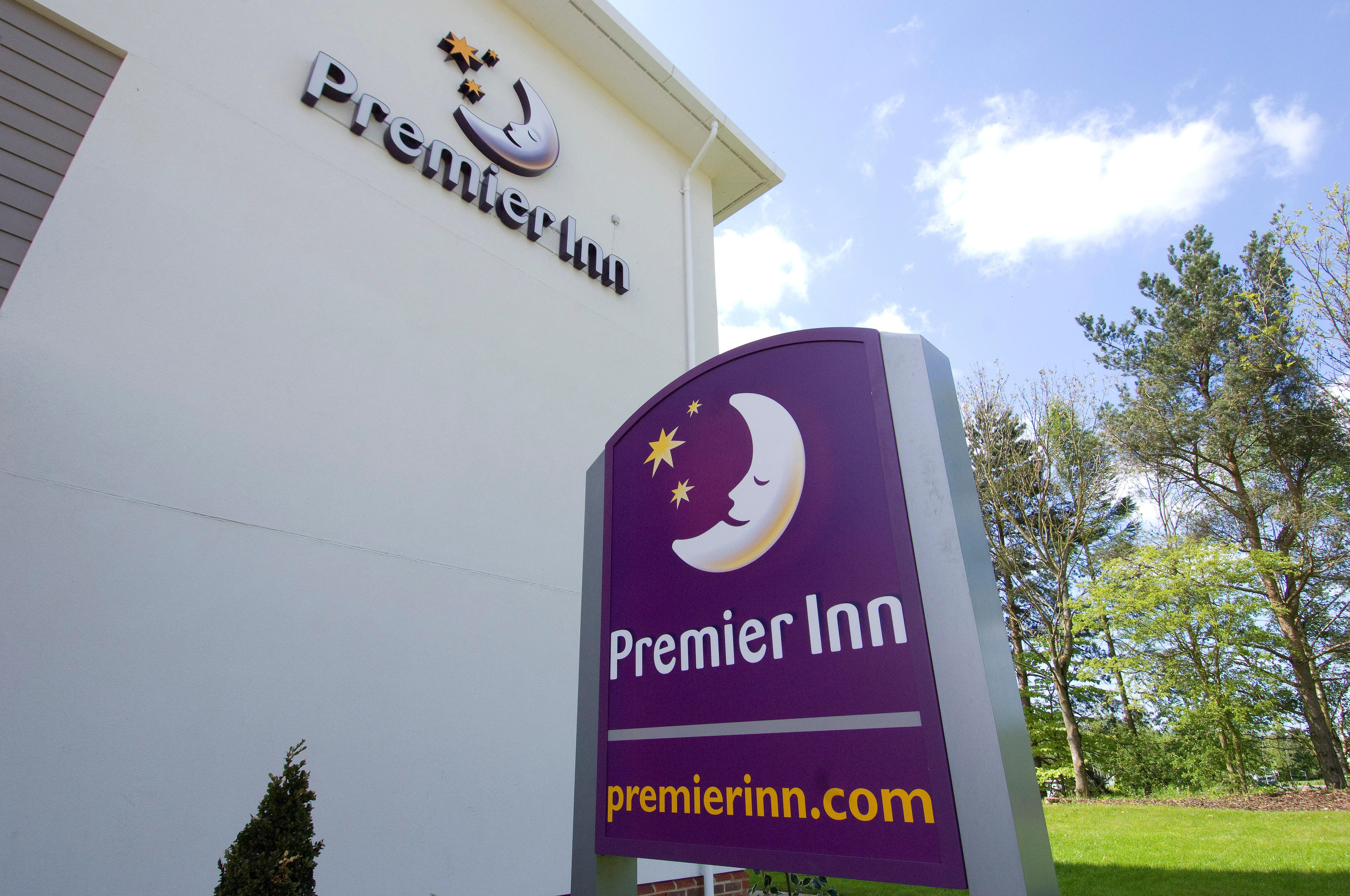 Images Premier Inn Corby hotel