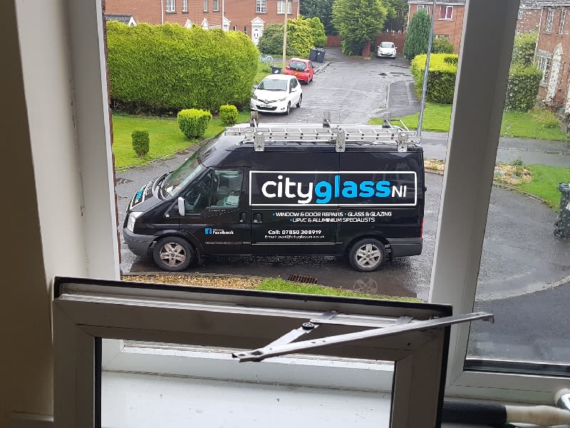 City Glass N.I Belfast 07850 308919