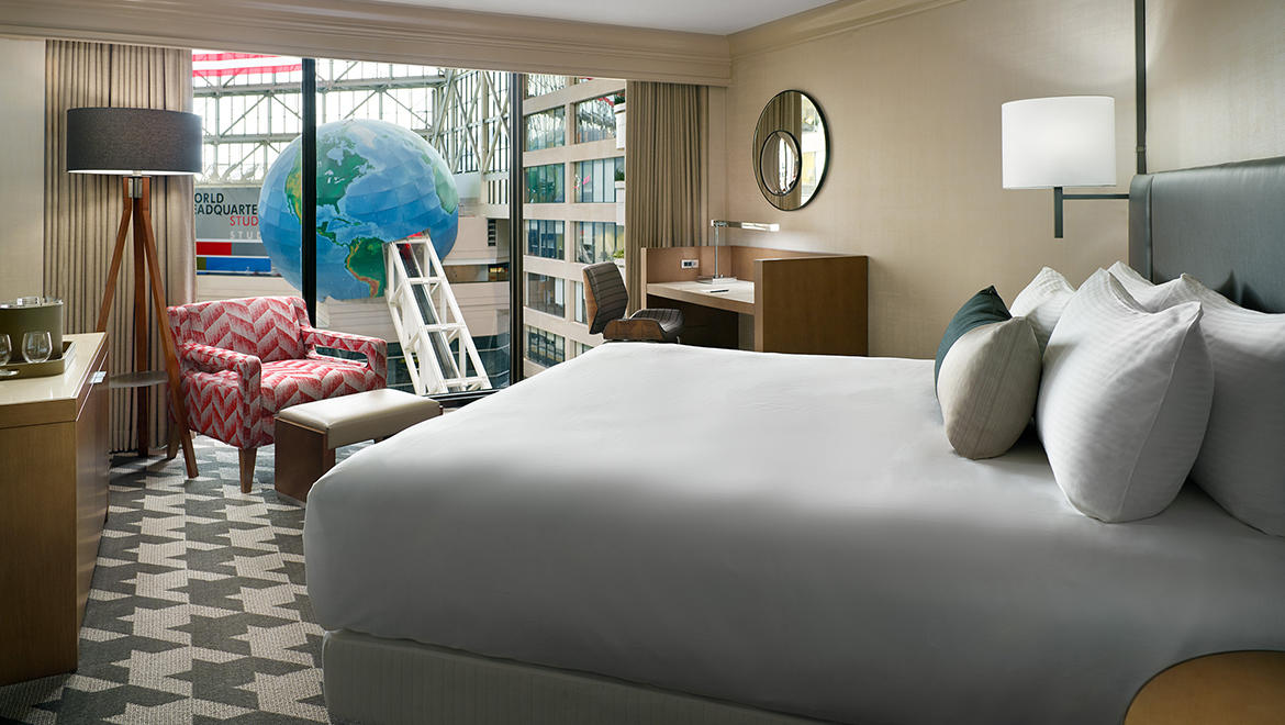 Guest room - Omni Atlanta Hotel at Centennial Park