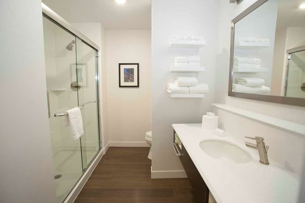 Images Hampton Inn & Suites Downtown St. Paul