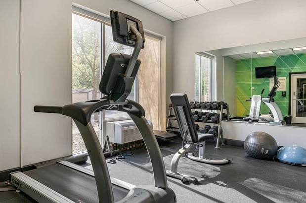Images Holiday Inn Louisville Airport South by IHG