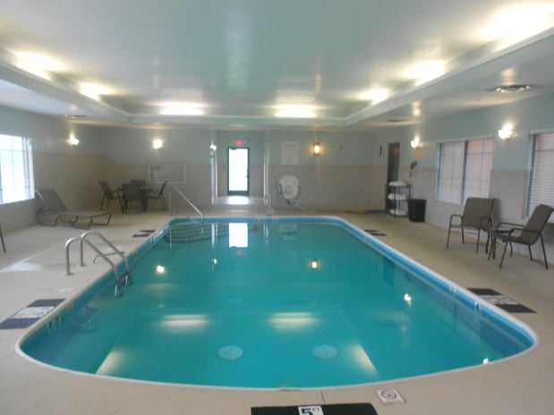 Images Holiday Inn Express & Suites Lancaster by IHG