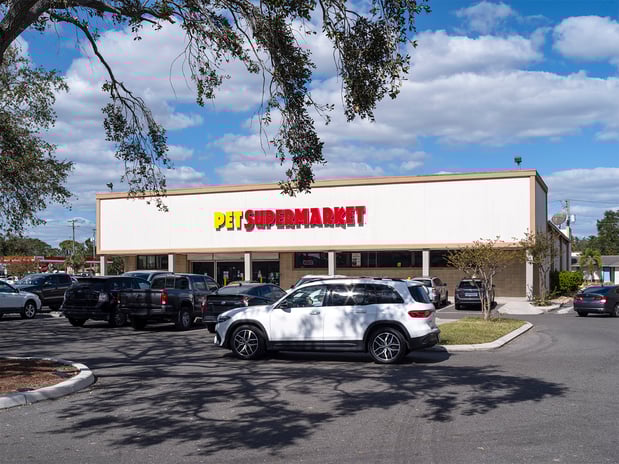 Images Britton Plaza