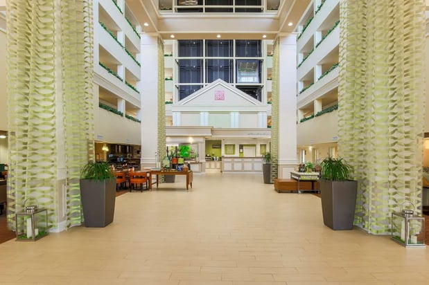 Images Hilton Garden Inn Dallas/Market Center