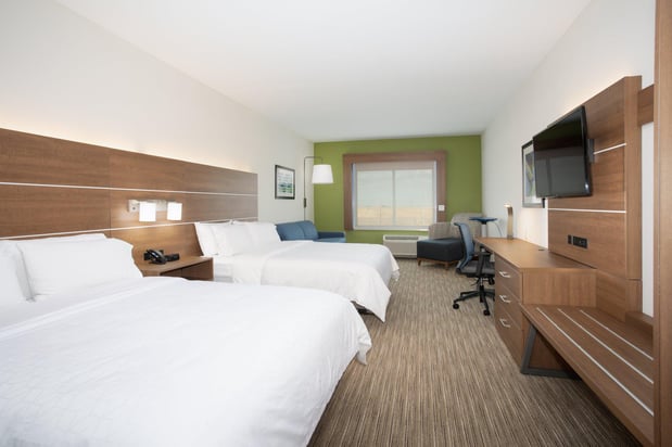 Images Holiday Inn Express & Suites Goodland I-70 by IHG
