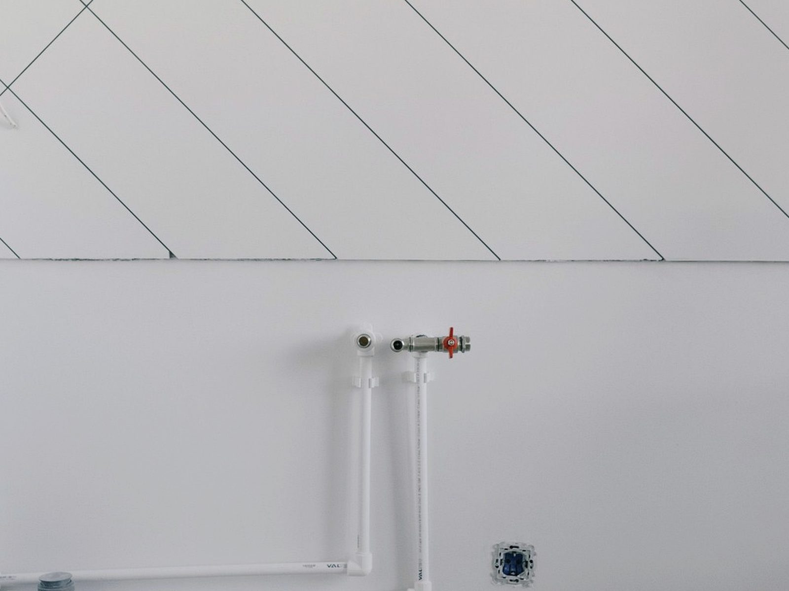 X Y T Plumbing & Heating