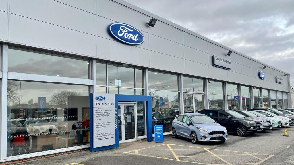 Images Ford Service Centre Cardiff