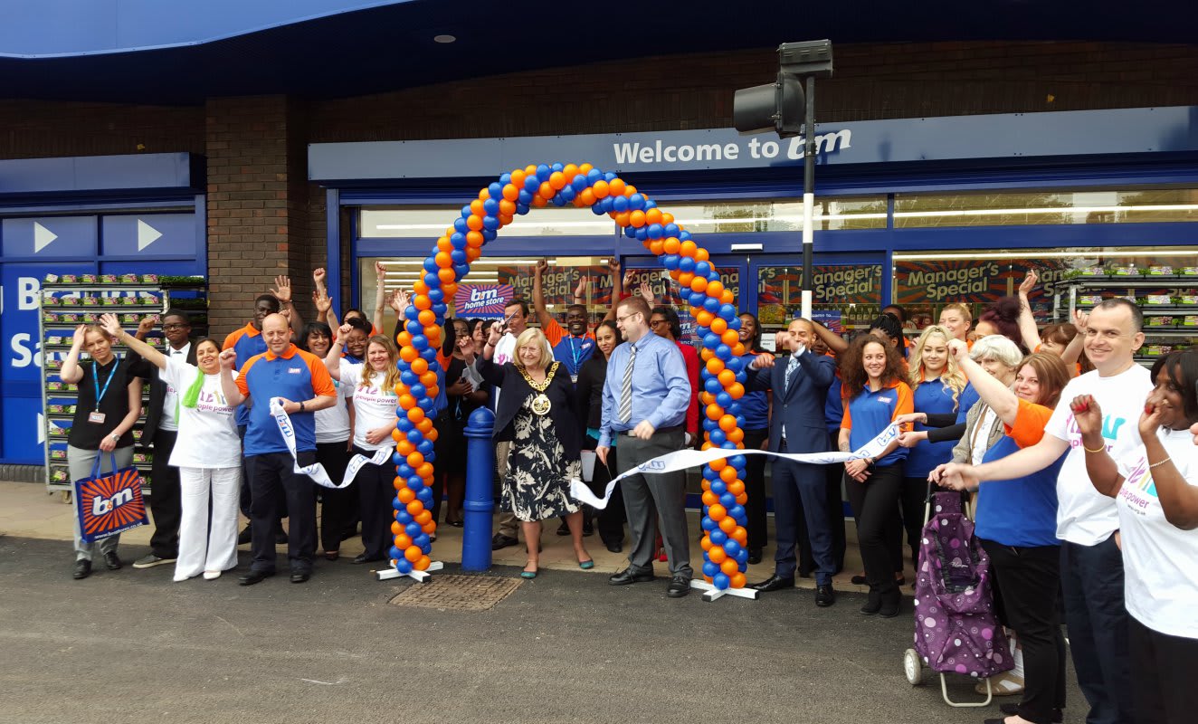 B&M's latest store was formally opened by Mayor of Haringey, Councillor Jennifer Mann and representatives from the charity Sense