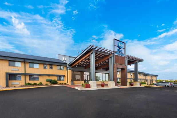 Images Best Western West Towne Suites