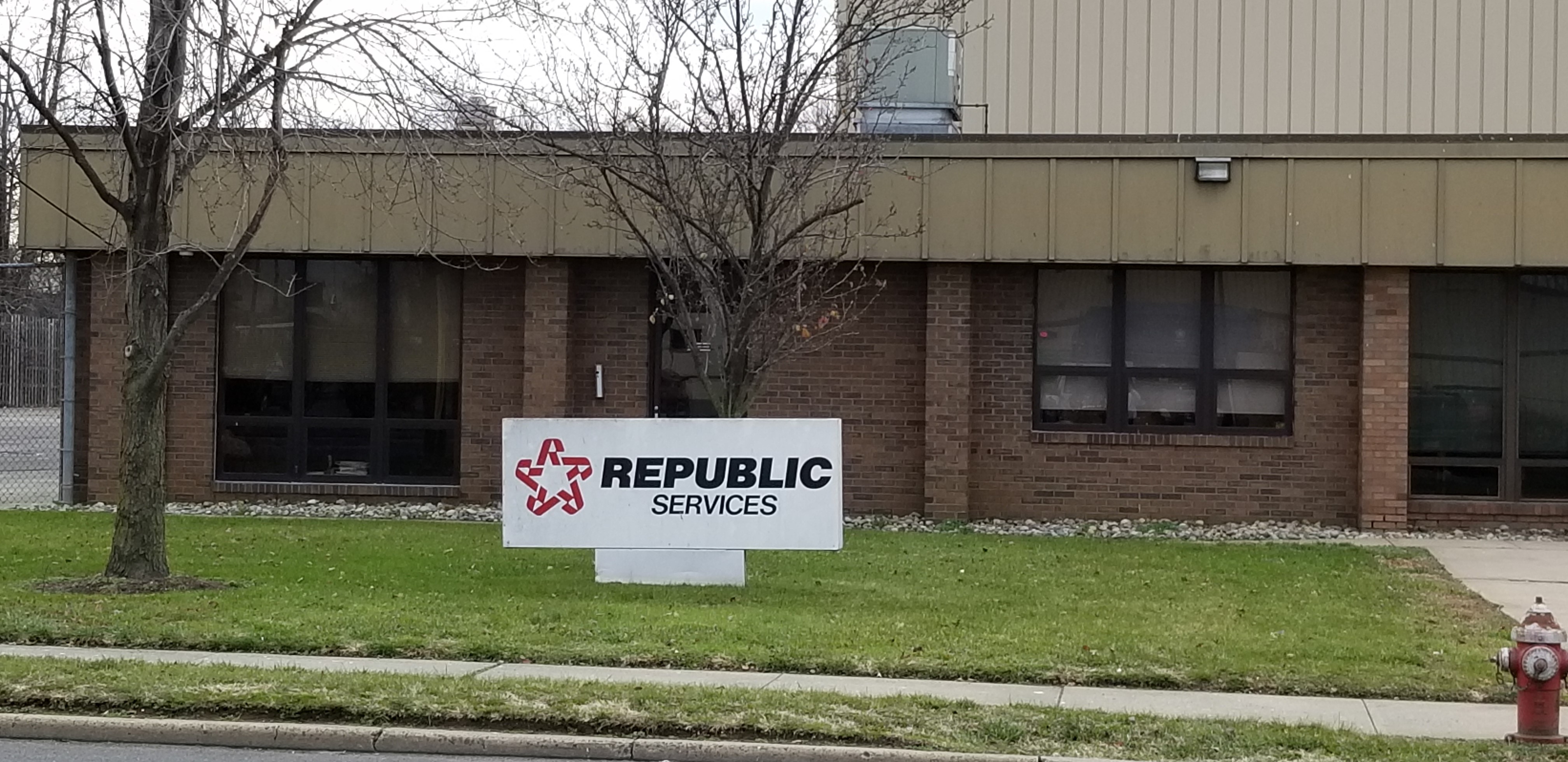 Republic Services - New Brunswick NJ Facility Signage