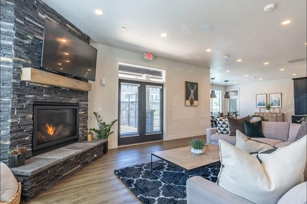 Images Forestplace Apartment Homes