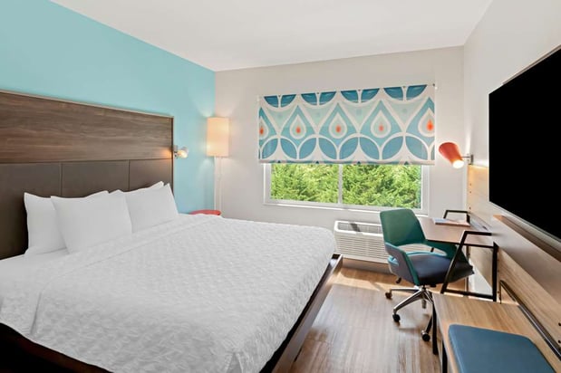 Images Tru by Hilton Asheville Blue Ridge Parkway
