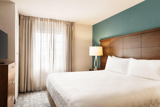 Images Staybridge Suites Fort Wayne by IHG