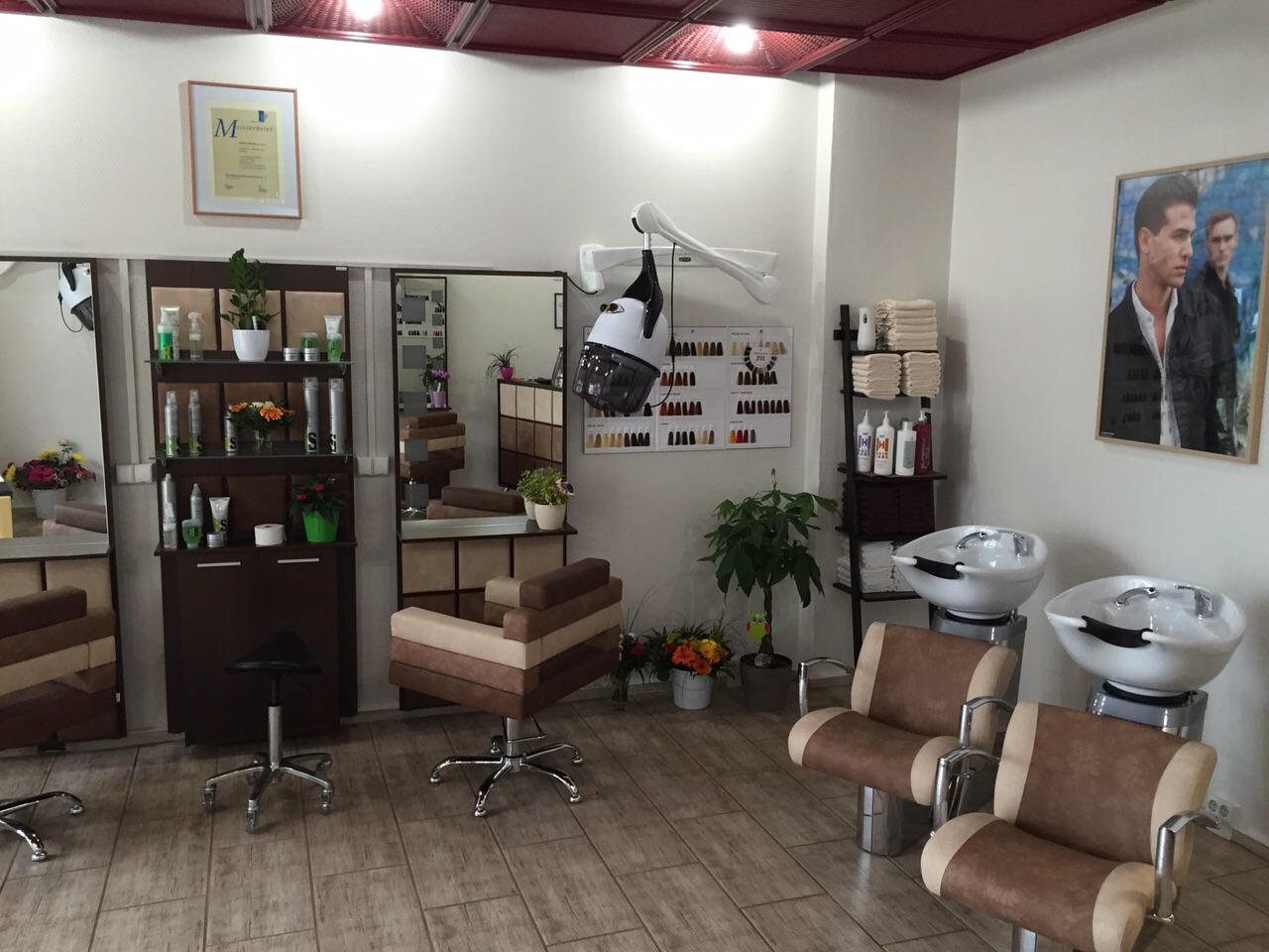 Dream Team, Kiefholzstraße 270 in Berlin