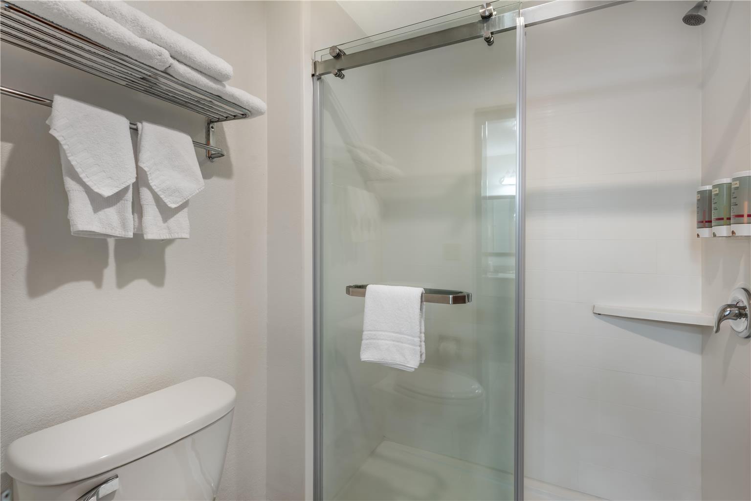 King Bathroom 