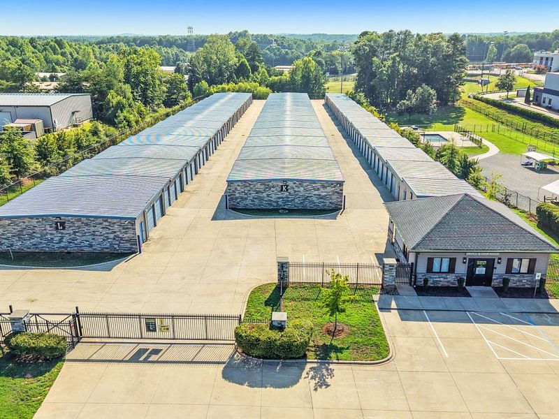 Interior Units - Storage Express at 1569 NC-16 Business, Denver, NC 28037