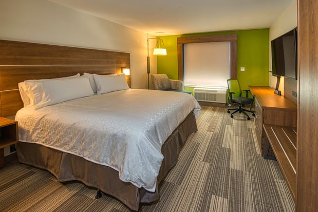 Images Holiday Inn Express & Suites Lincoln Airport by IHG