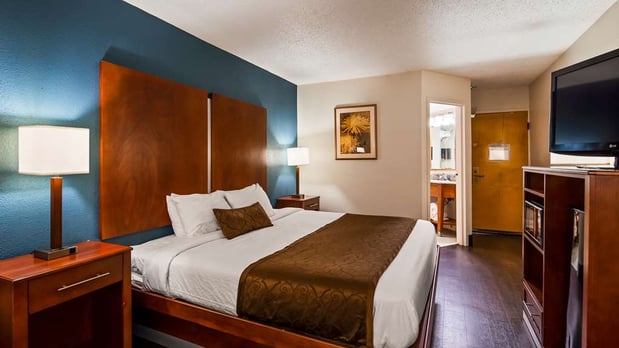 Images Best Western Plus Richmond Airport Hotel