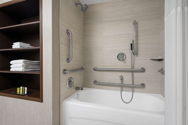 Images Hilton Indianapolis Hotel & Suites