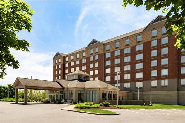 Images Hilton Garden Inn Cleveland Airport