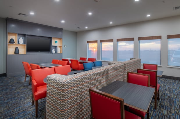 Images Holiday Inn Express & Suites N Waco Area - West by IHG