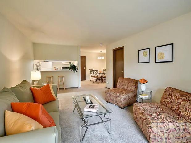 Images Rivers Edge Apartments