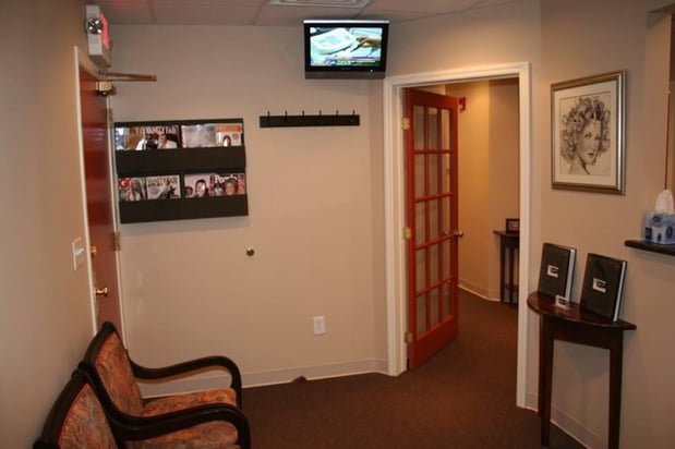 Images The Dental Design Center - Cosmetic, Implant & General Dentistry