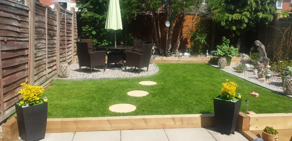 Images Kingston Views Landscaping