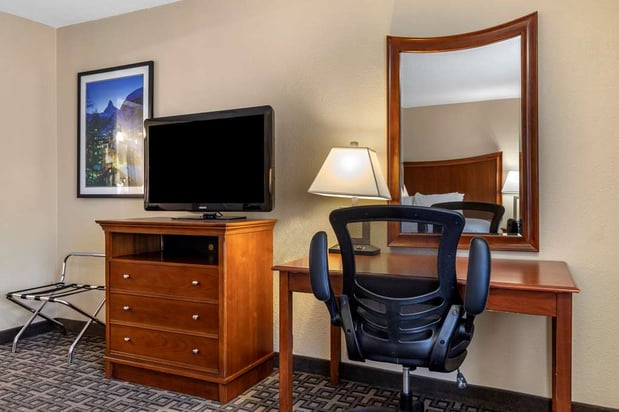 Images Best Western Swiss Clock Inn