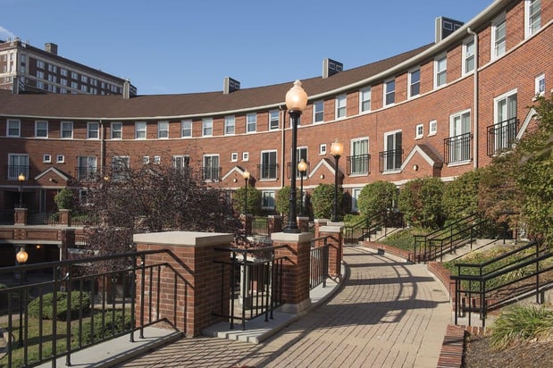 Images Crescent Centre Apartments & Townhomes