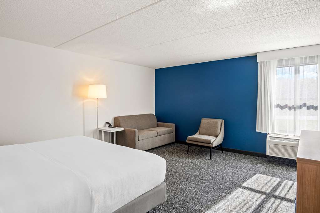Guest room