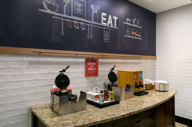 Images Hampton Inn & Suites Wilmington Christiana