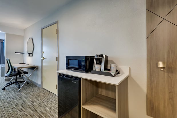 Images Holiday Inn Express & Suites Hinesville East - Fort Stewart by IHG