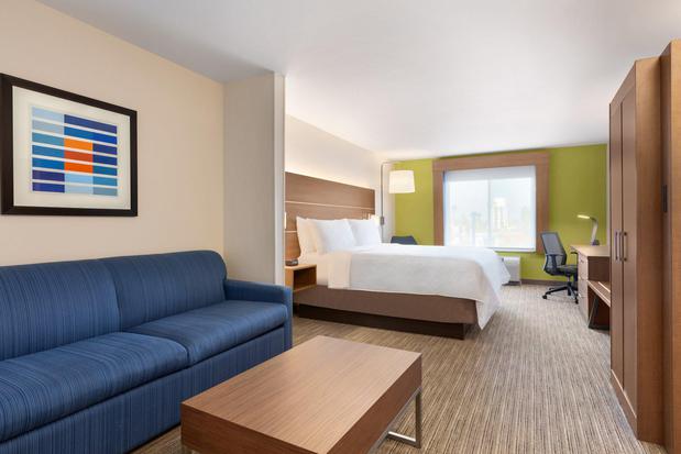 Images Holiday Inn Express & Suites Merced - Yosemite Natl Park Area, an IHG Hotel