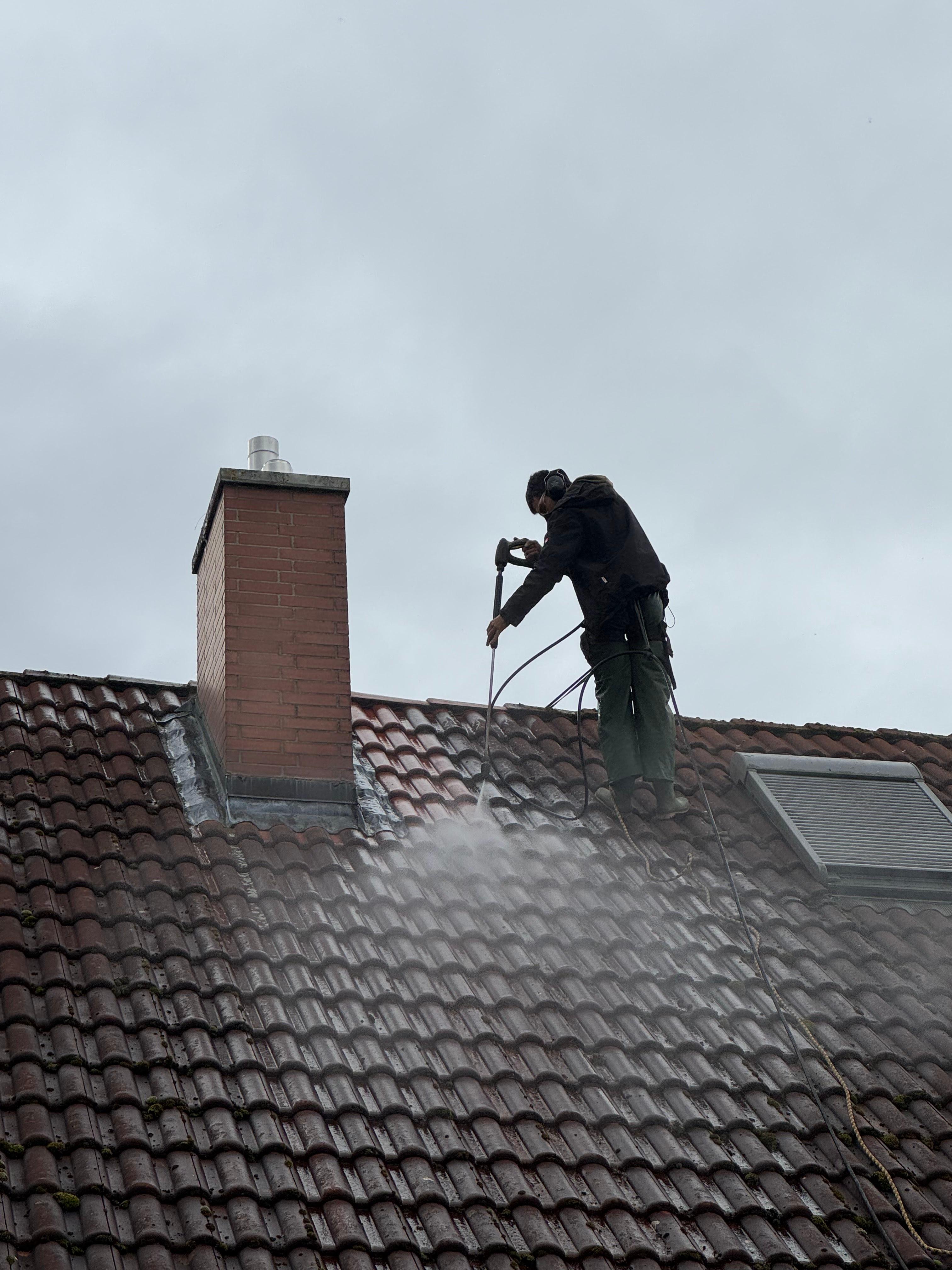 DONANO - Pflasterreinigung, Steinreinigung & Dachreinigung, Kilianstraße 93 in Nürnberg