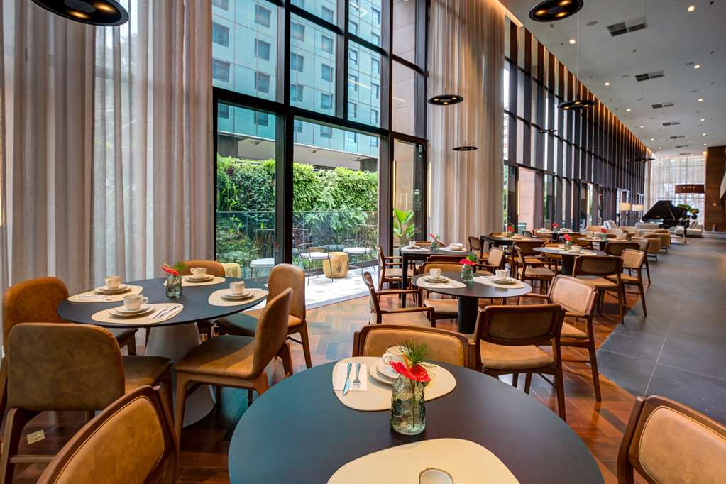 Qoya Hotel Sao Paulo, Curio Collection by Hilton