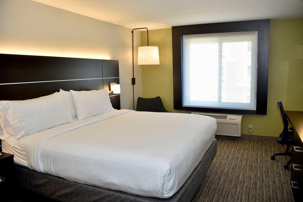 Images Holiday Inn Express Windsor Sonoma Wine Country, an IHG Hotel