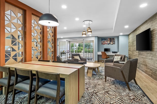 Images Candlewood Suites Victoria by IHG