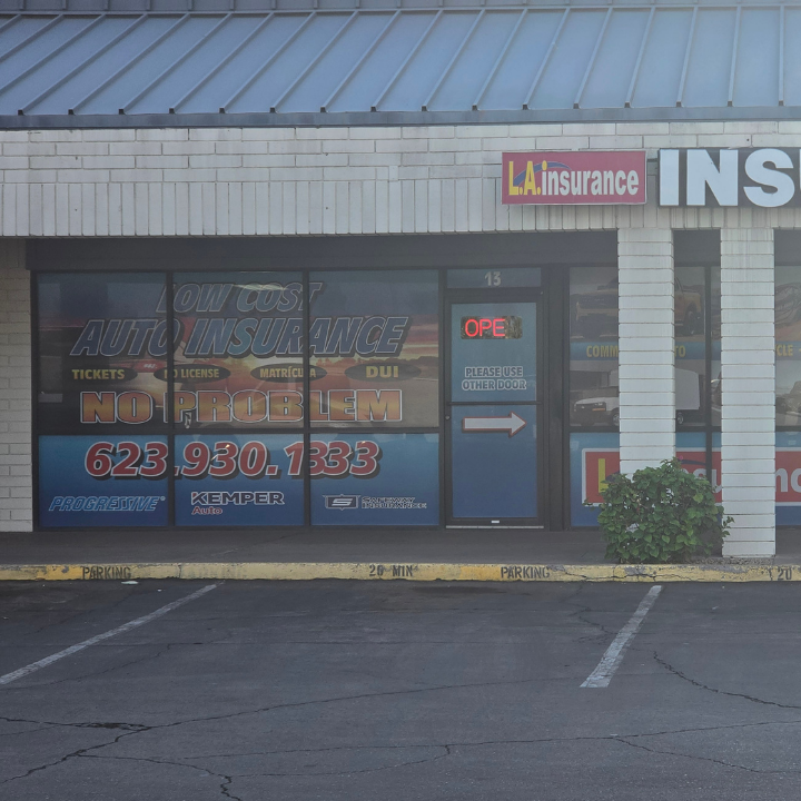 Exterior of the L.A. Insurance located at 5270 North 59th Ave. in AZ 