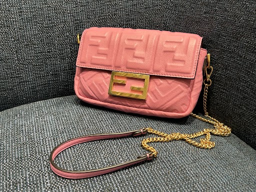 Images KOMEHYO（コメ兵）買取センタークリスタ長堀
