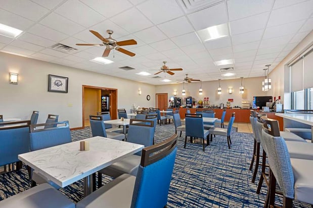 Images Best Western Plus Mid Nebraska Inn & Suites