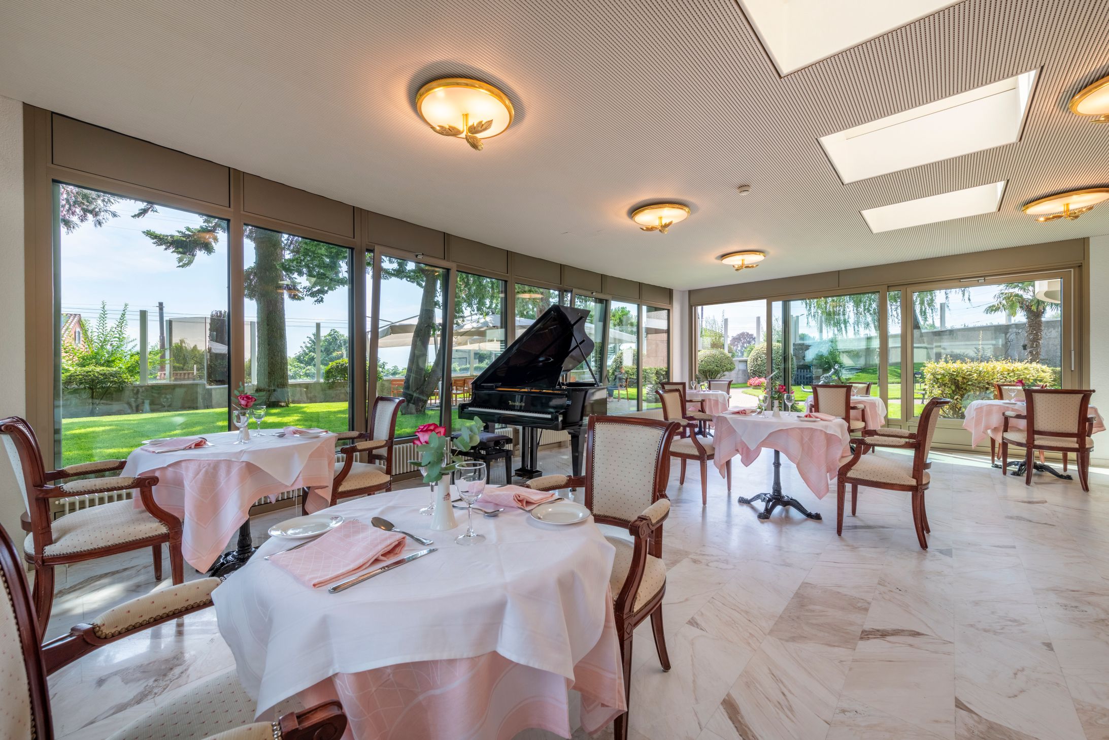 Bilder Château de la Rive SA