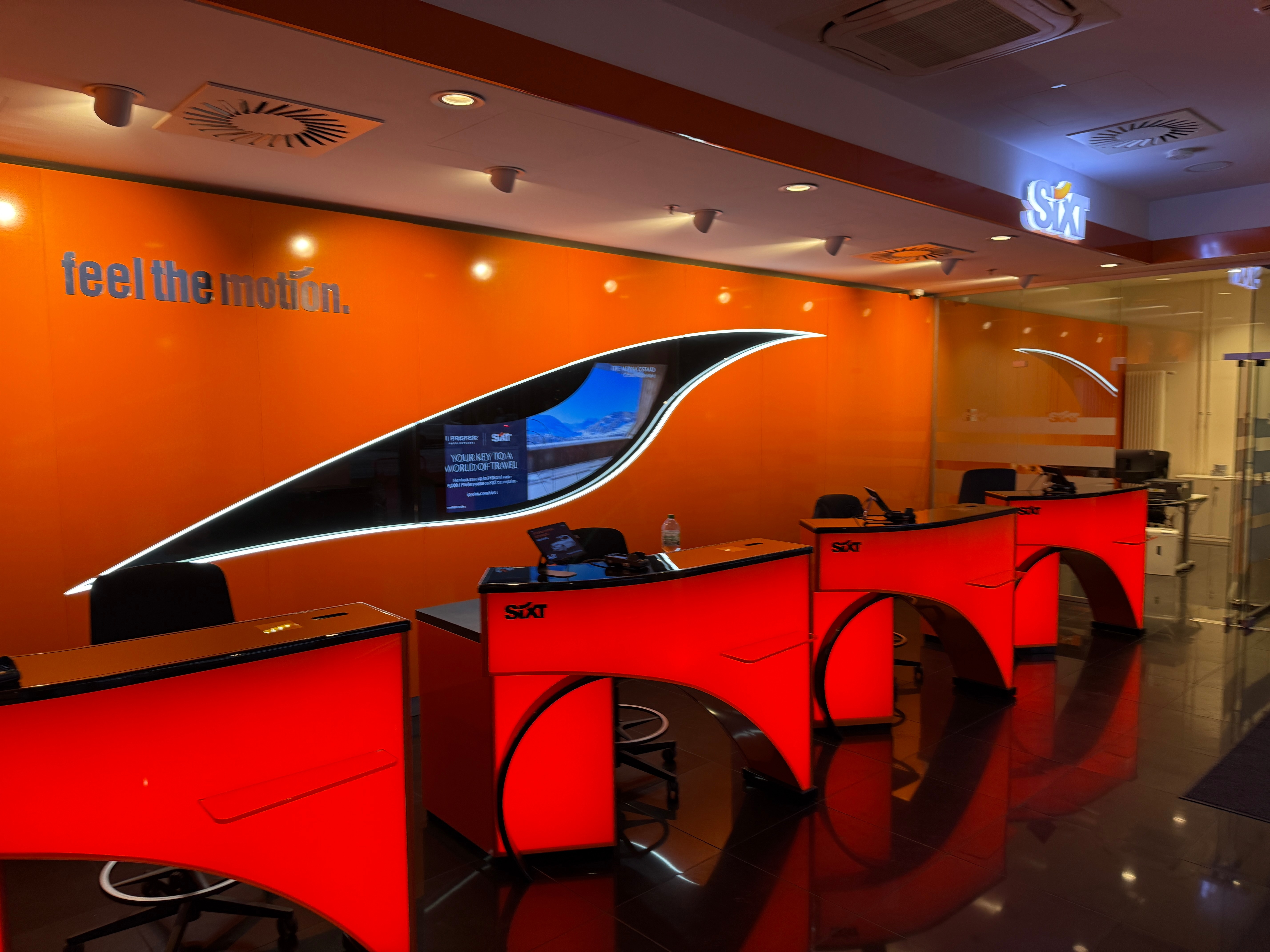 SIXT Autovermietung Hamburg Reeperbahn, Millerntorplatz 1 in Hamburg