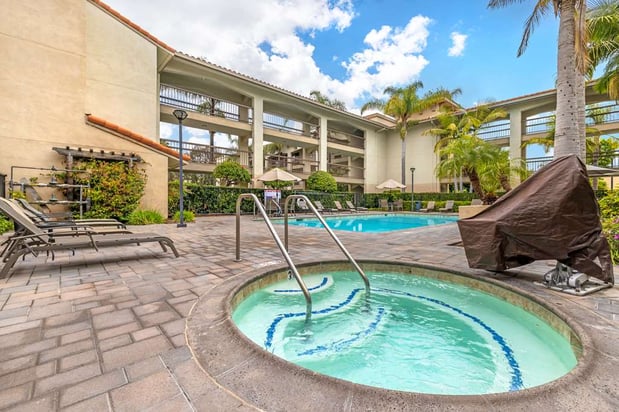 Images Best Western Plus Orange County Airport North